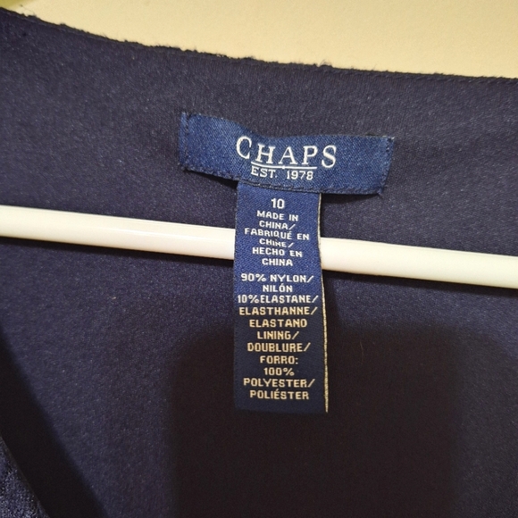 Chaps size 10 navy floral lace cap sleeve V neck criss cross fit and flare dress - Picture 3 of 6